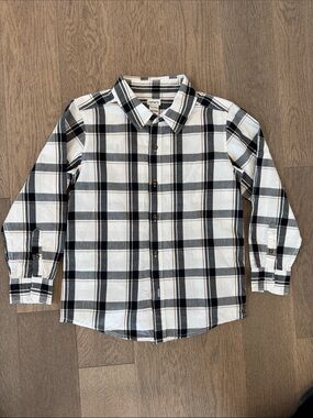 Carters NWOT Boys 10 Button Down Long Sleeve Gray Black Plaid‎ Dress Shirt